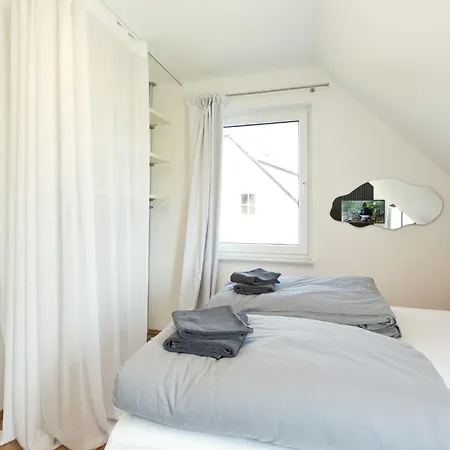 Holiday home Seegasse Goehren-Lebbin